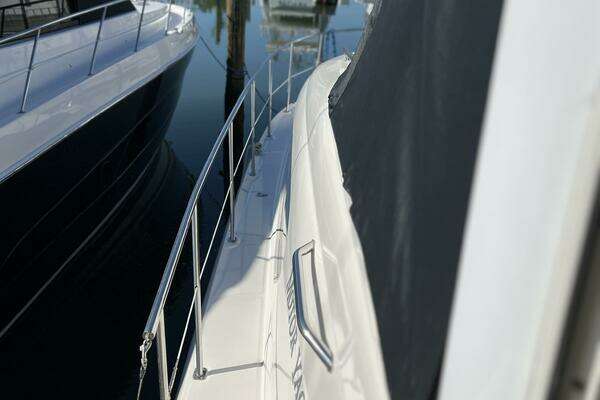 Sea Ray  Yacht For Sale