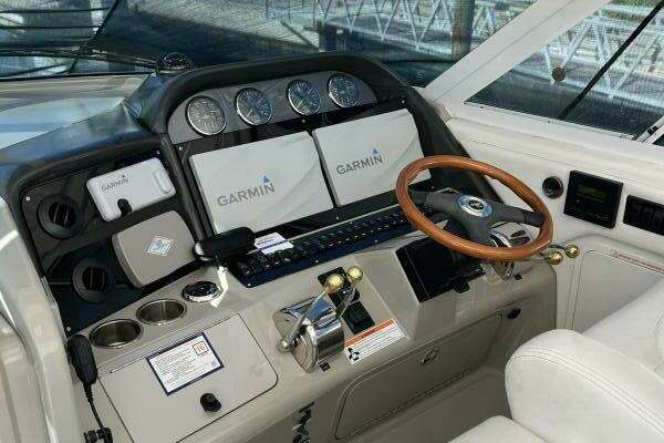 Sea Ray  Yacht For Sale