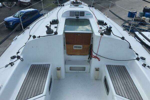 Photo of the 2006 Beneteau First 36.7