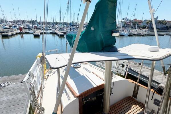 Whish 35ft Hallberg Rassy Yacht For Sale