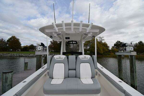 Regulator 34 Yacht For Sale