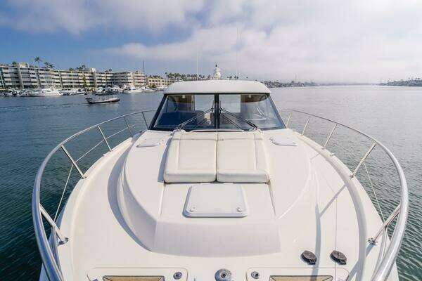 Riviera 44 Sport Yacht Yacht For Sale