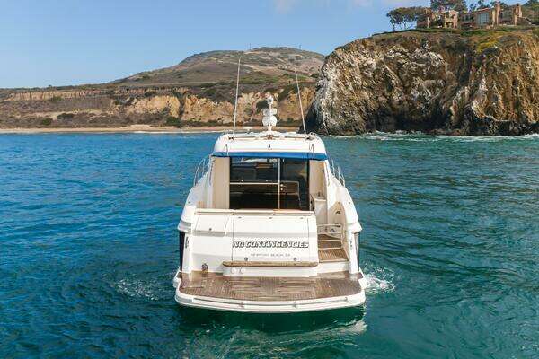 Riviera 44 Sport Yacht Yacht For Sale