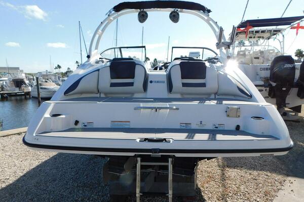 21ft Yamaha Boats Yacht For Sale