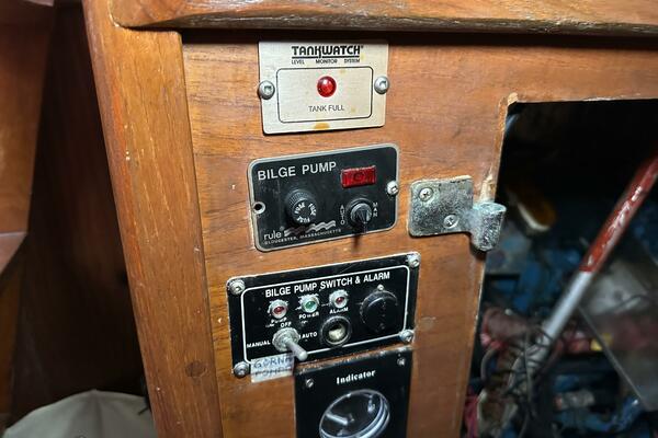 Phoenix VII 40ft Hughes Yacht For Sale