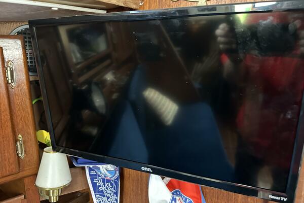 Phoenix VII 40ft Hughes Yacht For Sale