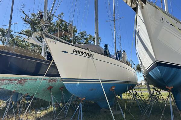 Phoenix VII 40ft Hughes Yacht For Sale