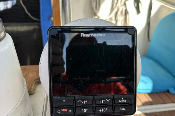 Phoenix VII 40ft Hughes Yacht For Sale