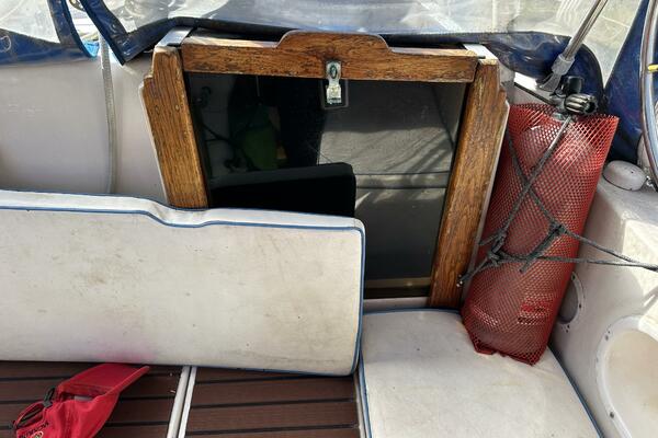 Phoenix VII 40ft Hughes Yacht For Sale