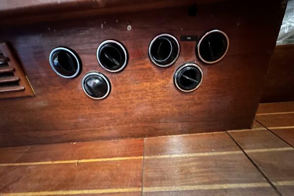 Phoenix VII 40ft Hughes Yacht For Sale