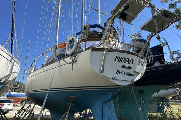Phoenix VII 40ft Hughes Yacht For Sale