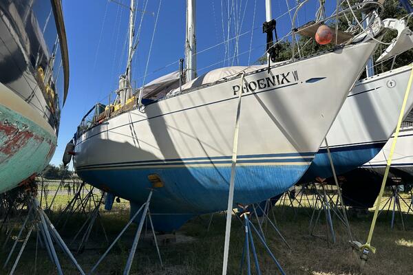 Phoenix VII 40ft Hughes Yacht For Sale