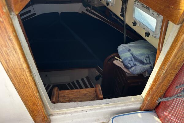 Phoenix VII 40ft Hughes Yacht For Sale