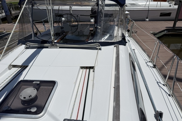 Star Chaser 43ft Beneteau Yacht For Sale
