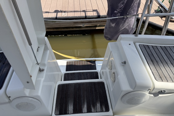 Star Chaser 43ft Beneteau Yacht For Sale