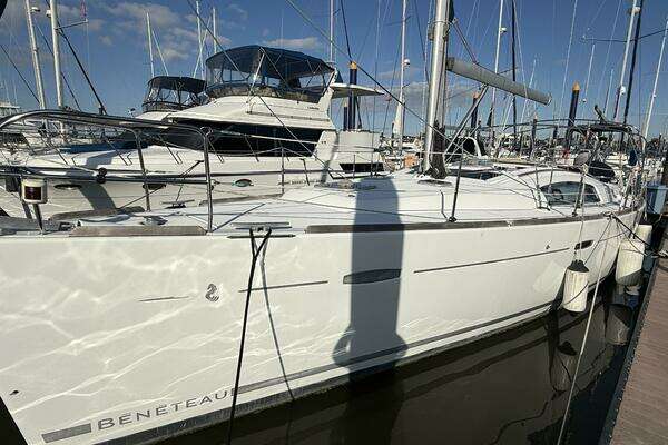 Photo of the 2008 Beneteau Oceanis 43 "Star Chaser"