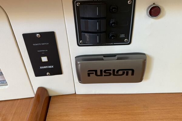 Star Chaser 43ft Beneteau Yacht For Sale