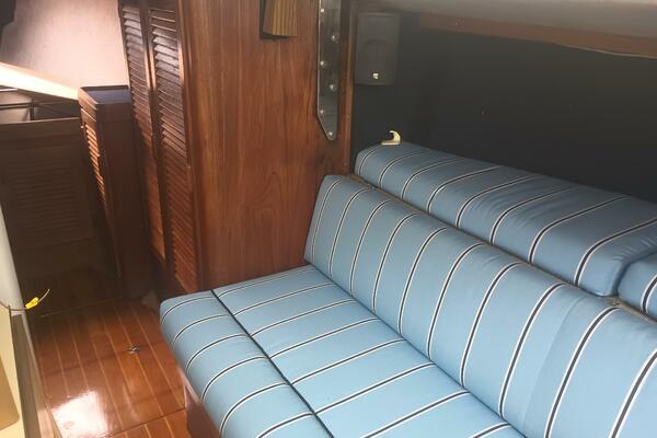 34ft S2 Yacht For Sale