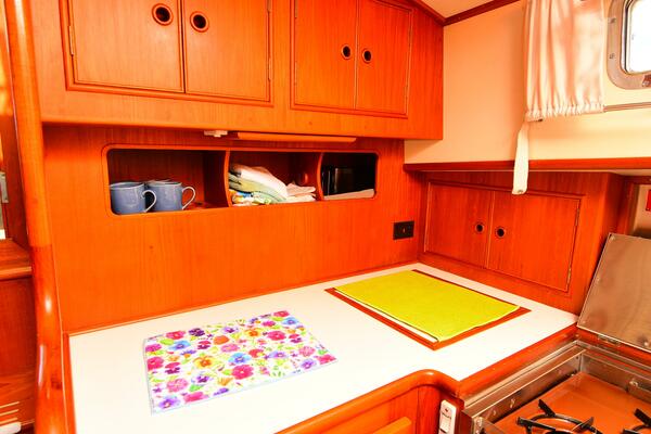 38ft Eastbay Yacht For Sale