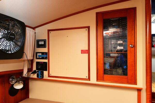 38ft Eastbay Yacht For Sale