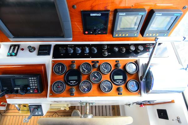 38ft Eastbay Yacht For Sale