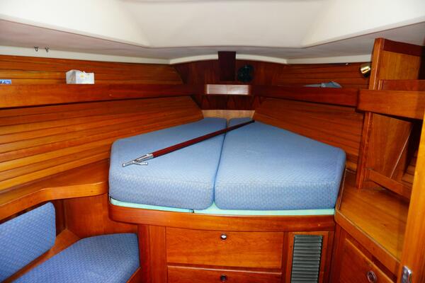 40ft Sabre Yacht For Sale