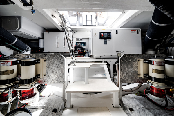 60ft Azimut Yacht For Sale