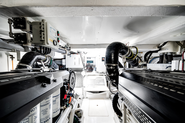 60ft Azimut Yacht For Sale