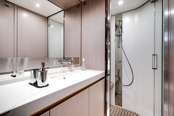 60ft Azimut Yacht For Sale