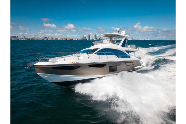 60-ft-Azimut-2021-60 Flybridge-Pompano Beach Florida United States yacht for sale