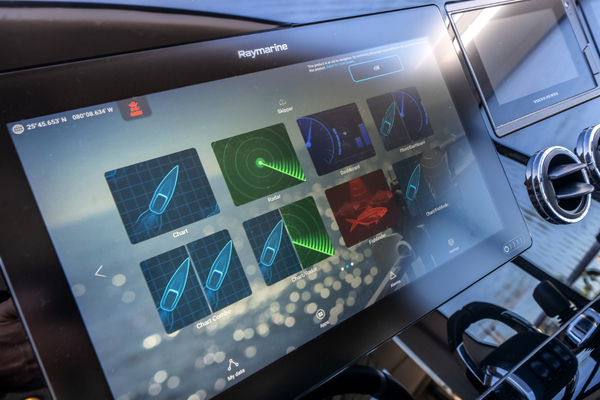 60ft Azimut Yacht For Sale