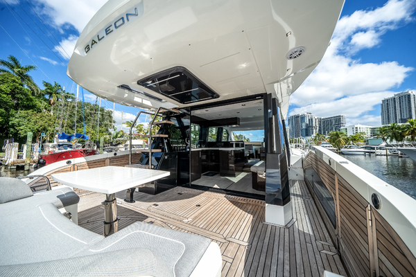 50ft Galeon Yacht For Sale