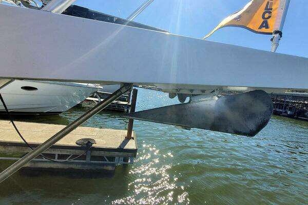 Mainship 430 Aft Cabin Yacht For Sale