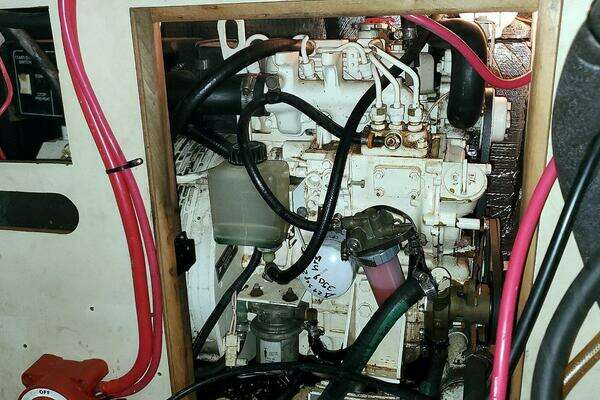 Mainship 430 Aft Cabin Yacht For Sale