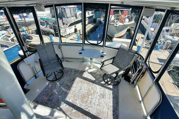 Mainship 430 Aft Cabin Yacht For Sale