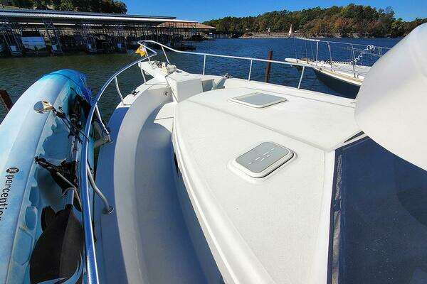 Mainship 430 Aft Cabin Yacht For Sale