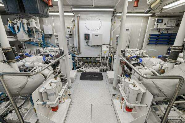 Trinity Yachts  Yacht For Sale