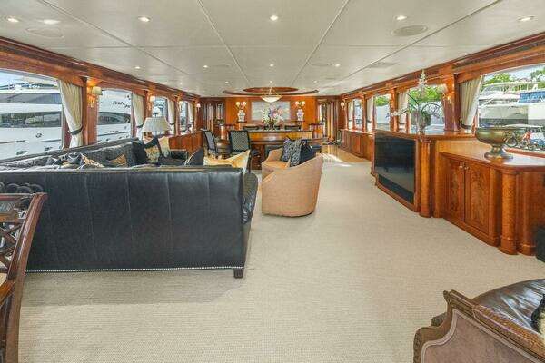 Trinity Yachts  Yacht For Sale