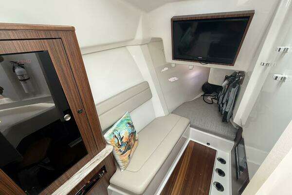 Pursuit  Yacht For Sale