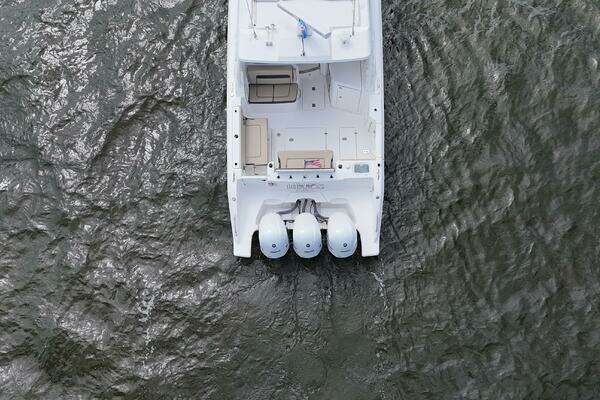 Pursuit  Yacht For Sale