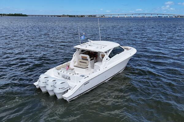 36ft Pursuit Yacht For Sale