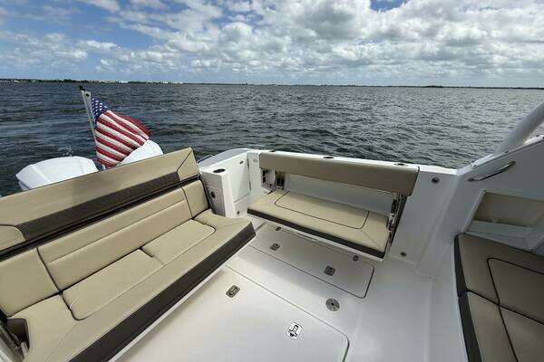 Pursuit  Yacht For Sale