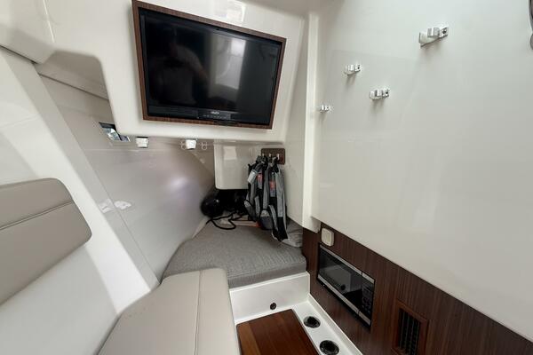 36ft Pursuit Yacht For Sale