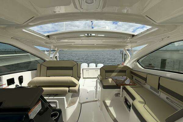 Pursuit  Yacht For Sale