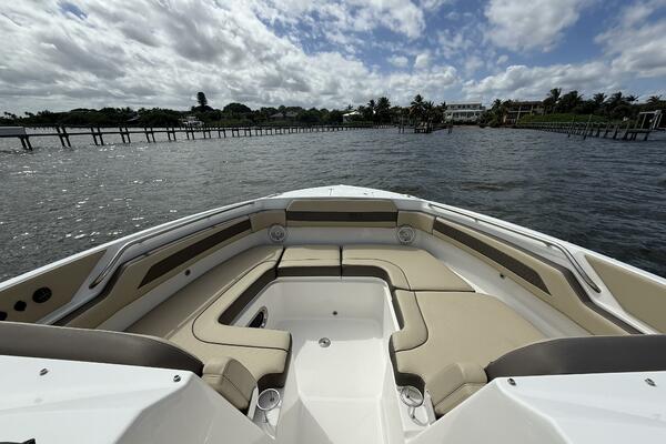 36ft Pursuit Yacht For Sale