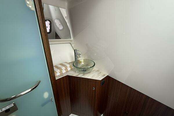 Pursuit  Yacht For Sale