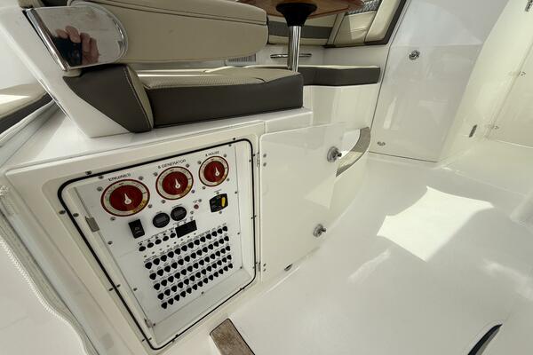 36ft Pursuit Yacht For Sale