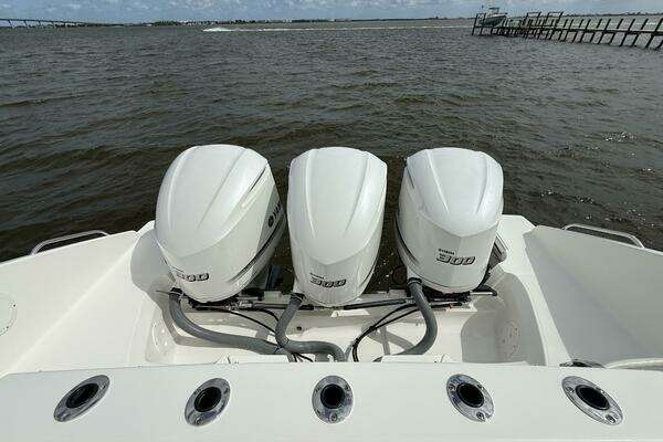 Pursuit  Yacht For Sale