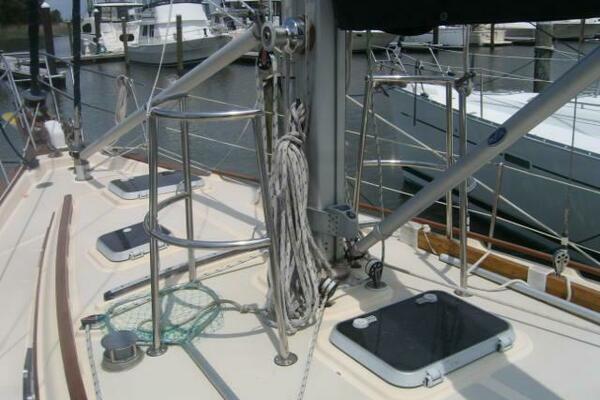 Aspri Mera 35ft Island Packet Yacht For Sale
