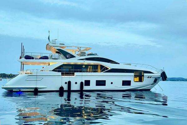 Azimut Grande 27M Yacht For Sale
